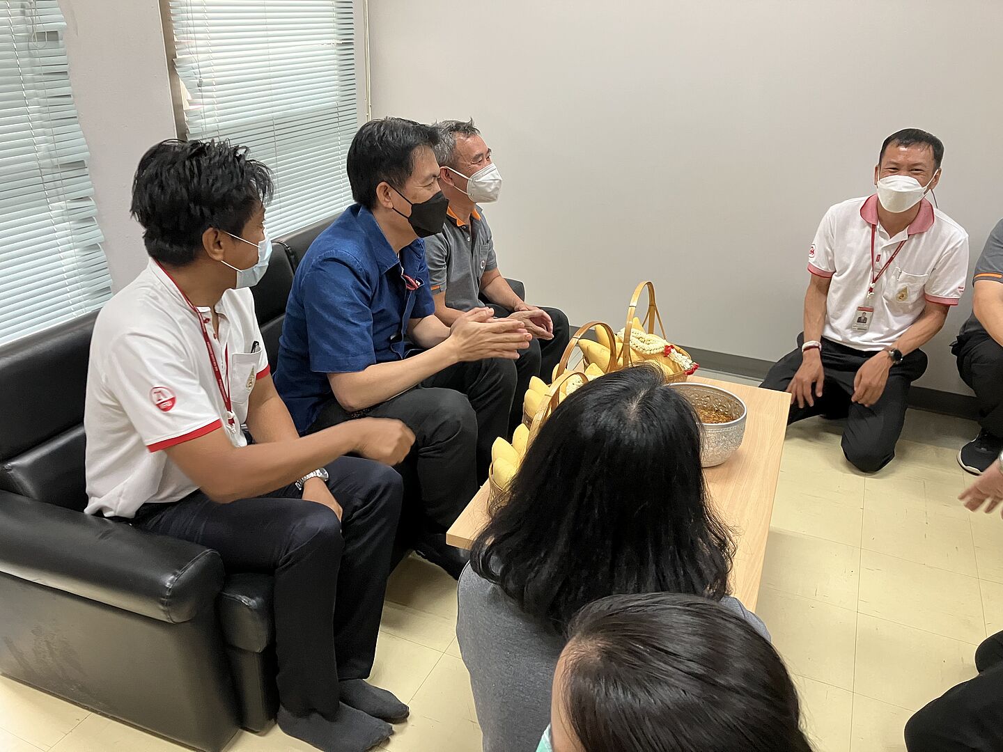 ศูนย์บริการเทคโนโลยีสารสนเทศ ได้จัดพิธีดำหัว อาจารย์วิทยาศักดิ์ รุจิวรกุล ผู้อำนวยการ และอาจารย์ ดร.มะหะมา เซะบากอ, นายอกณิษฐ์ สุทธนู ผู้ช่วยผู้อำนวยการ 